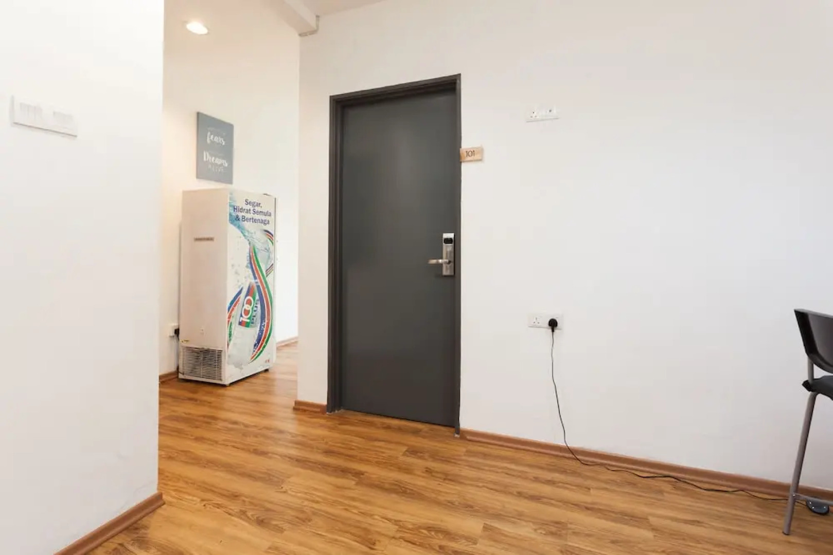 ZEN Rooms Basic Kulaijaya