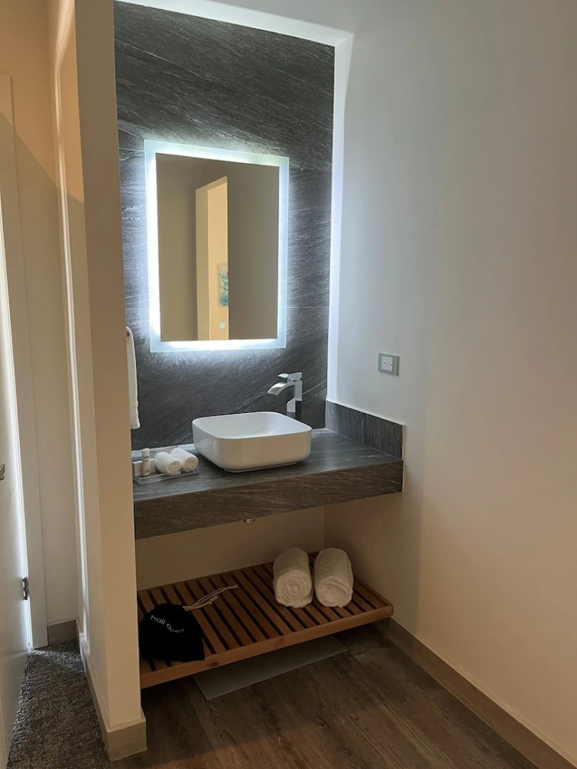 The Cove Boutique Hotel Adults Only