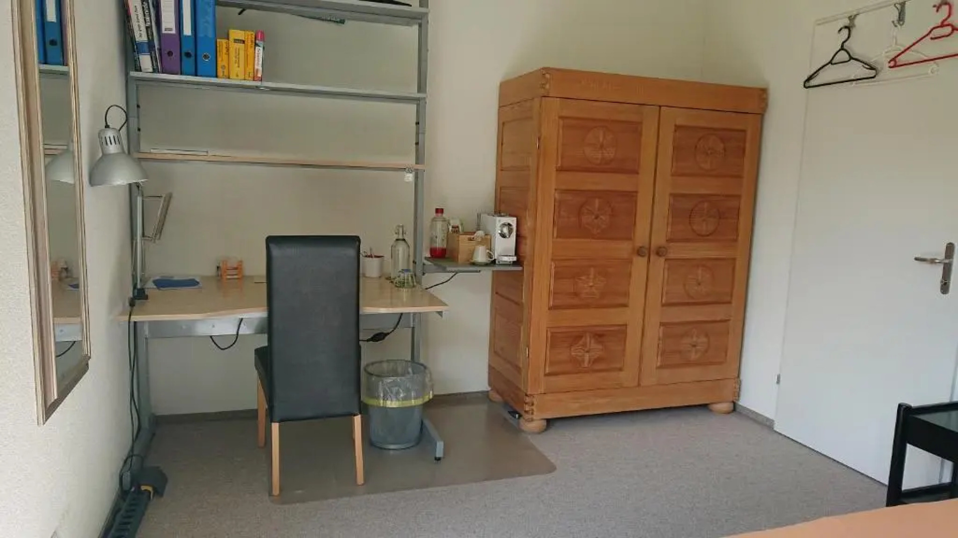 Privatzimmer 300m Zur S-Bahn