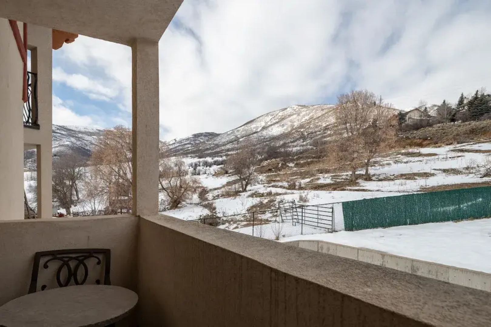 Villa 2041 2 Bed 2 Bath Full Kitchen 2 Bedroom Villa