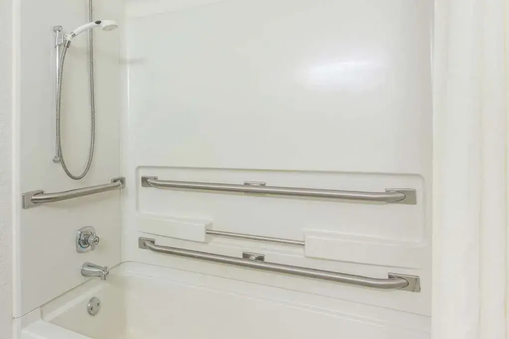 Super 8 Saanichton Victoria Airport