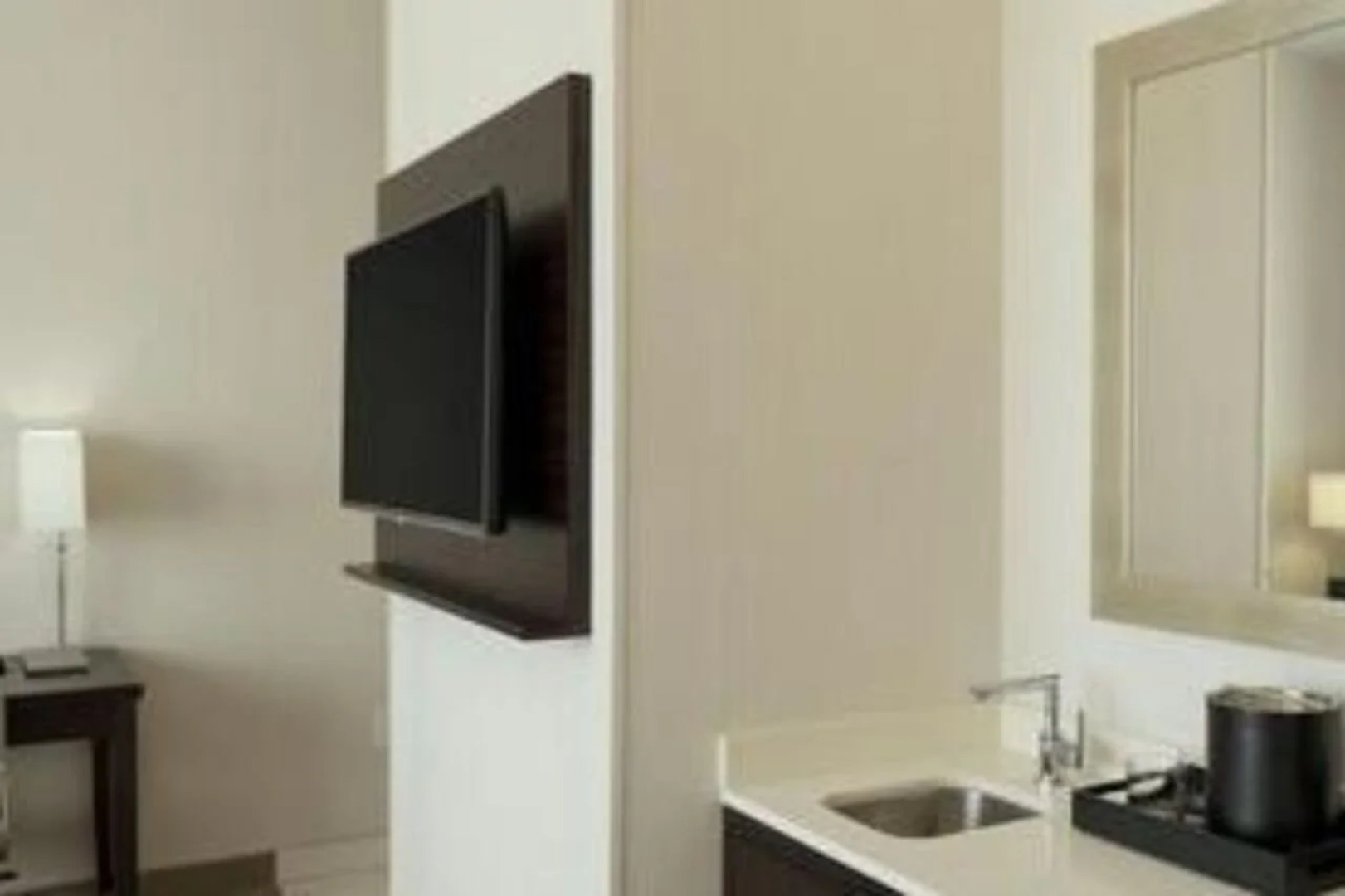 Embassy Suites Louisville Downtown