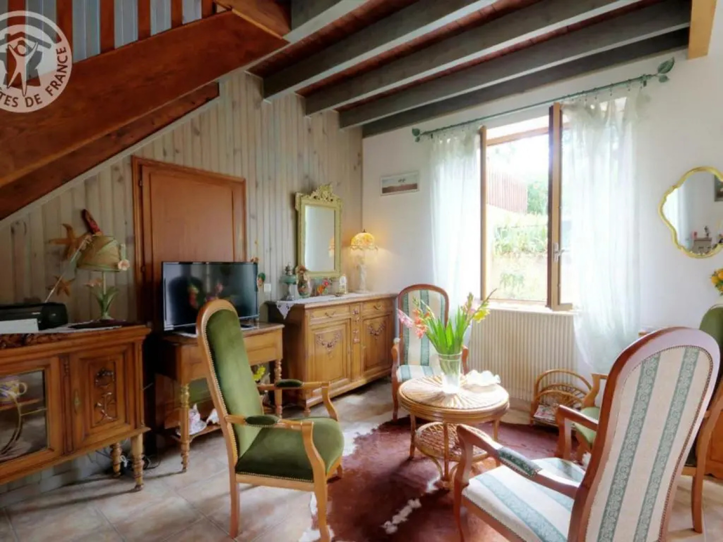 Gîte Bussières, 3 pièces, 4 personnes - FR-1-496-90