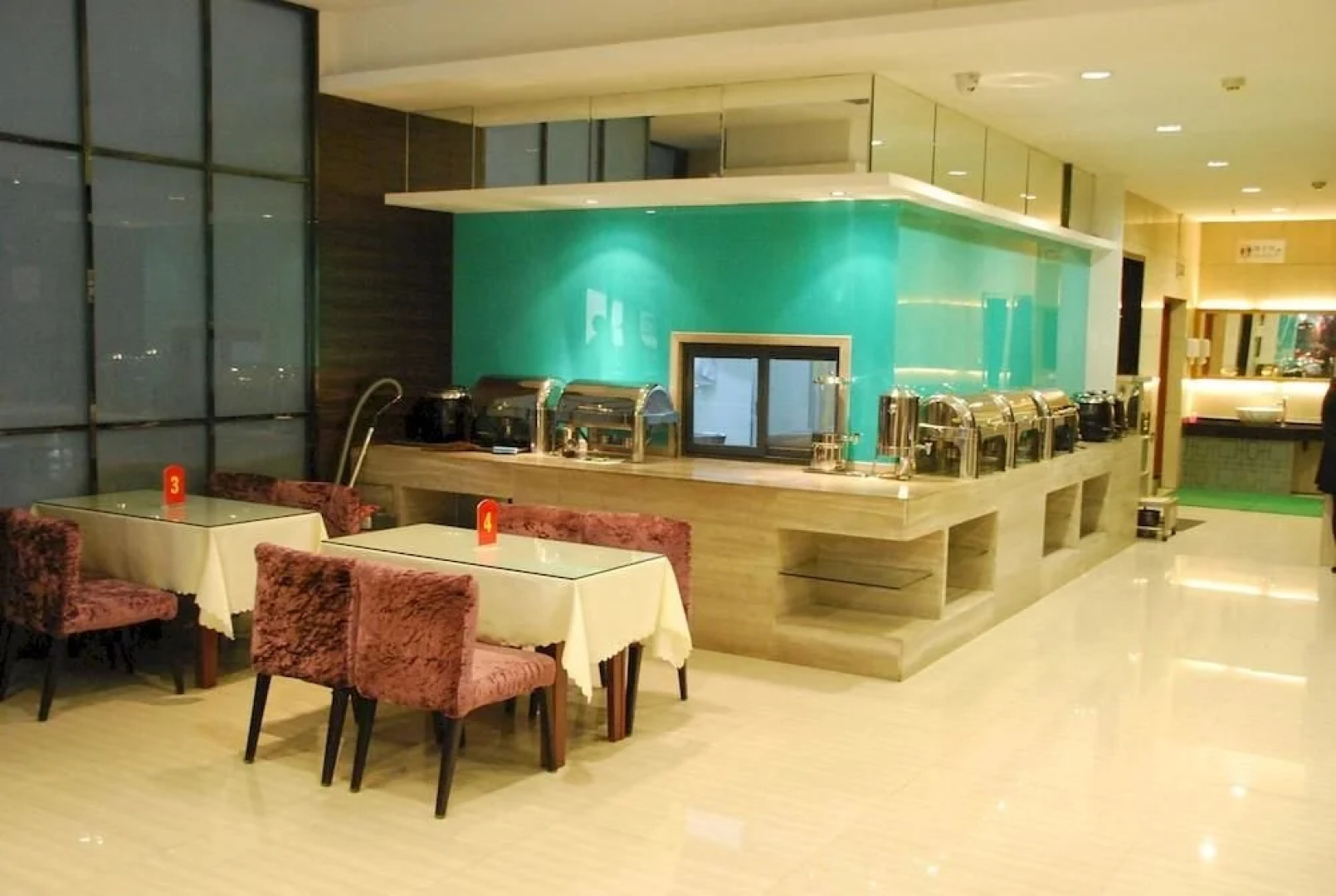 Sunflower Hotel