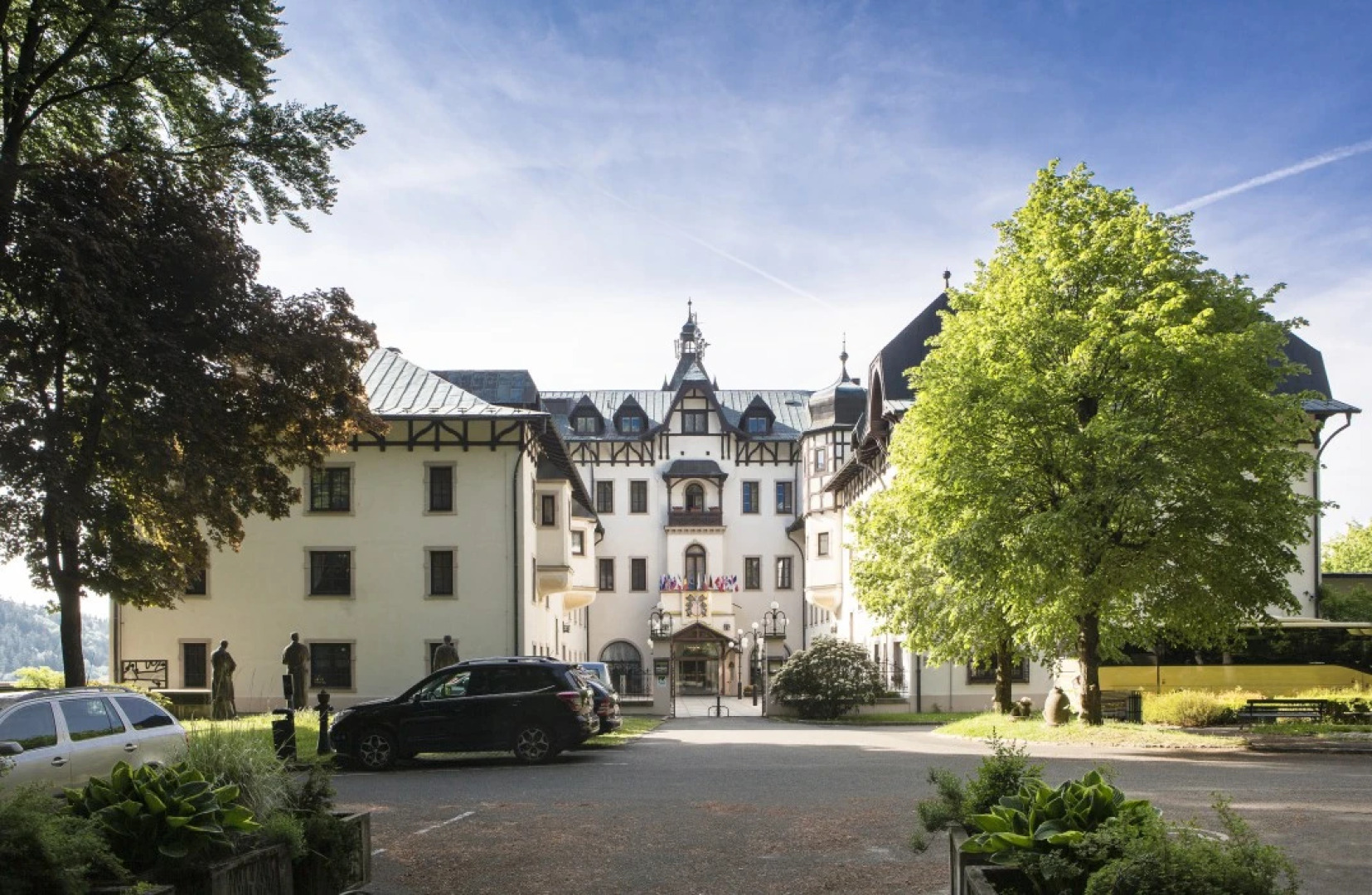 Chateau Monty Spa Resort