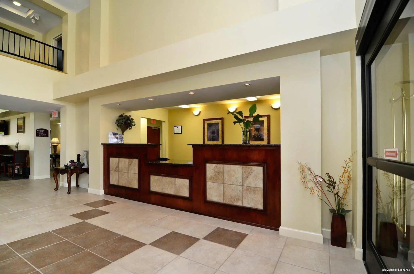 Best Western Plus Yadkin Valley Inn & Suites