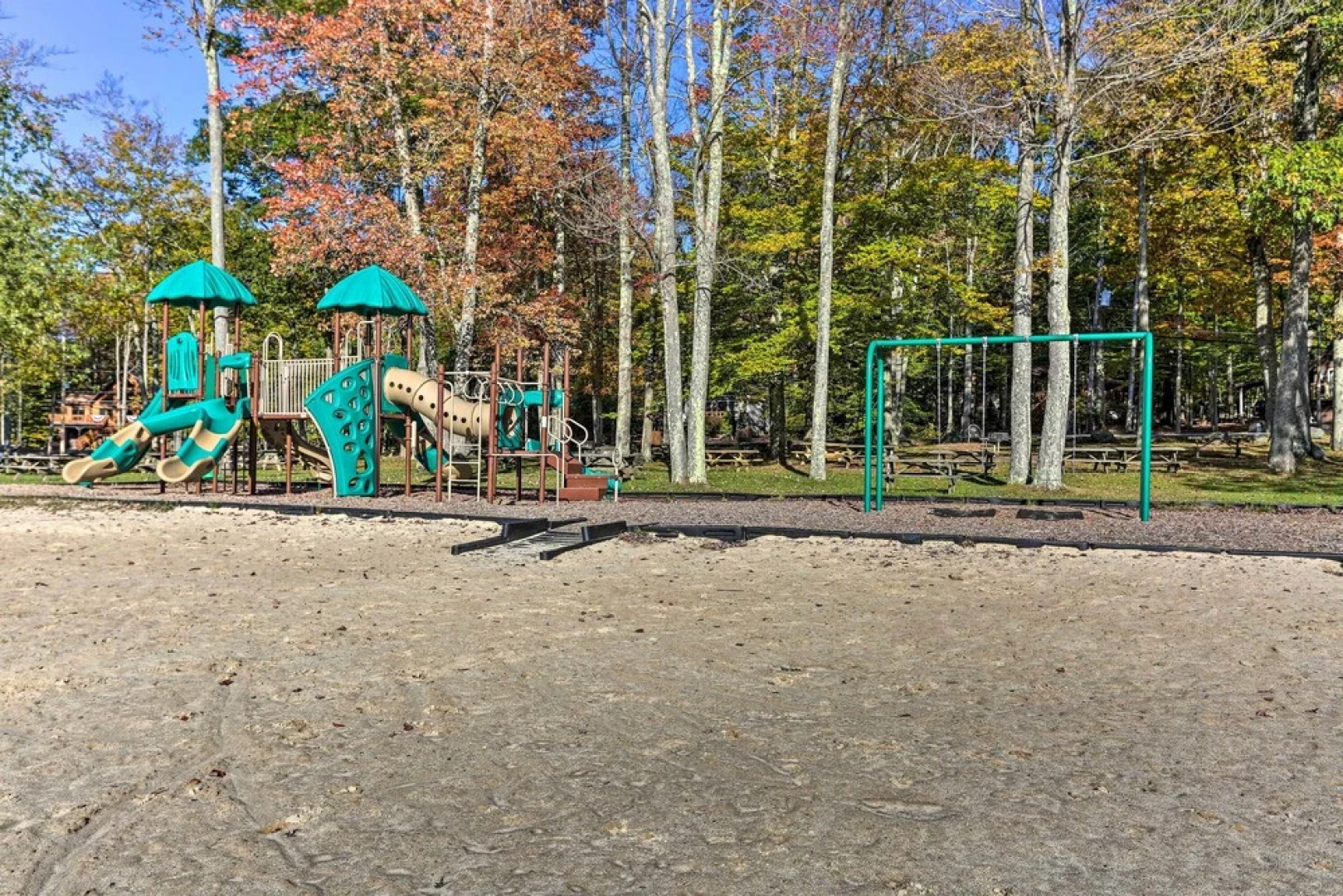 Pet-friendly Pocono Lake Oasis w/ Game Room!