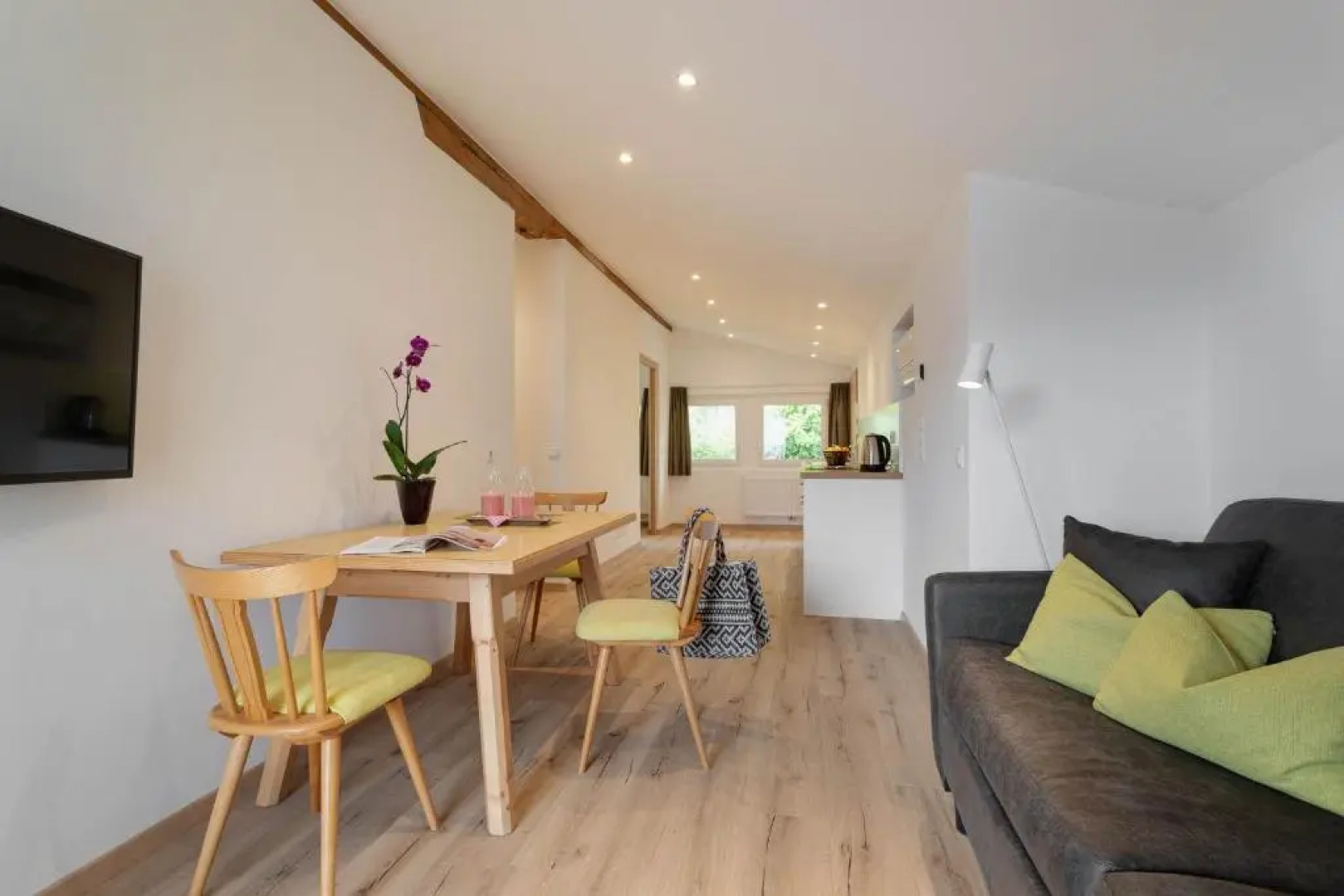 MeranoView Apartments