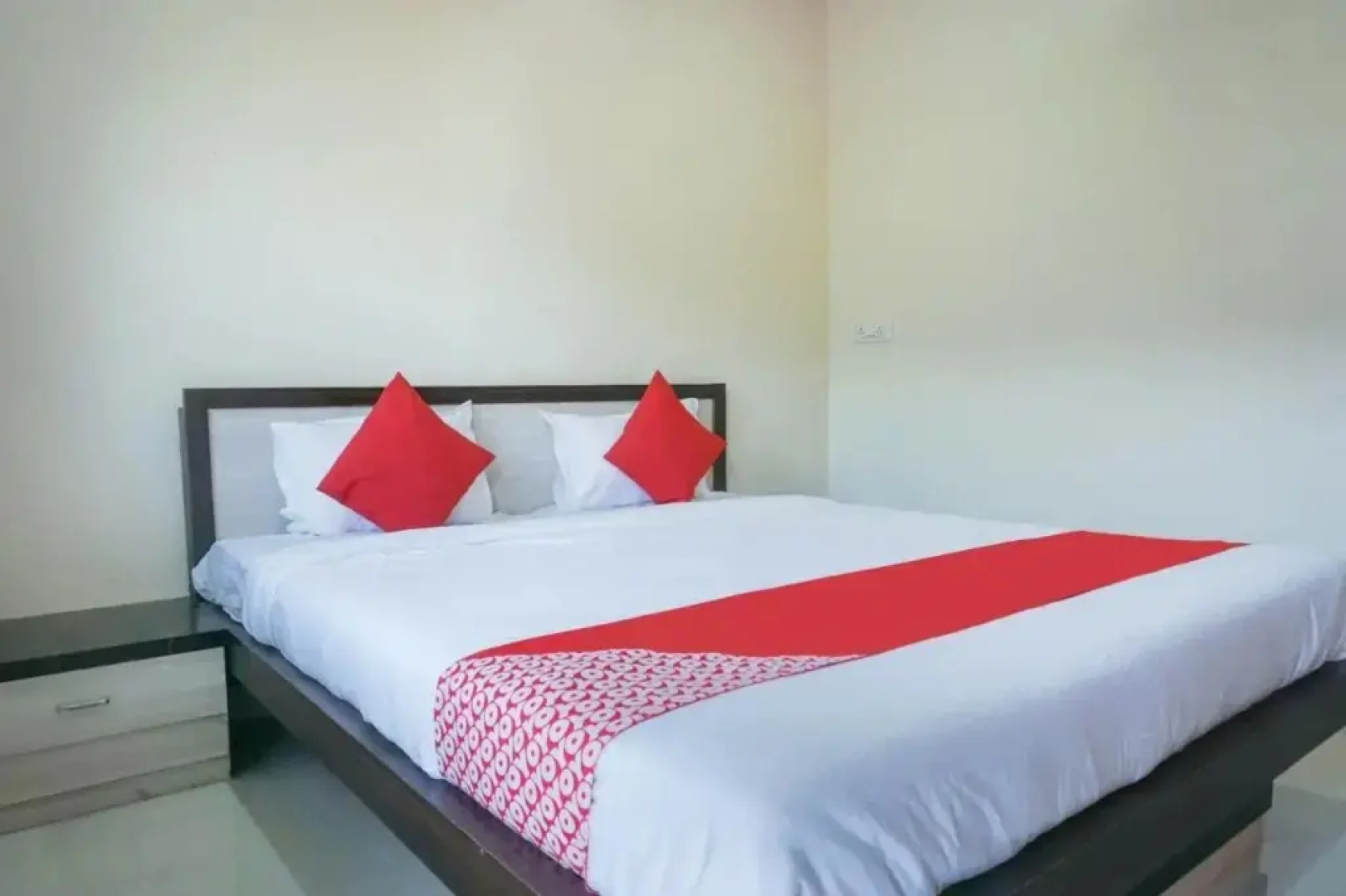 Sai Srushti by OYO Rooms