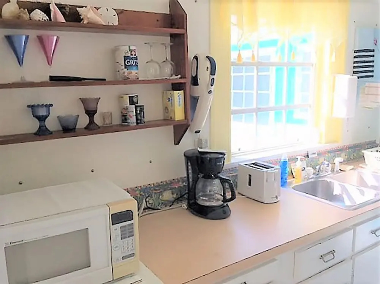 Green Turtle Cay by TechTravel