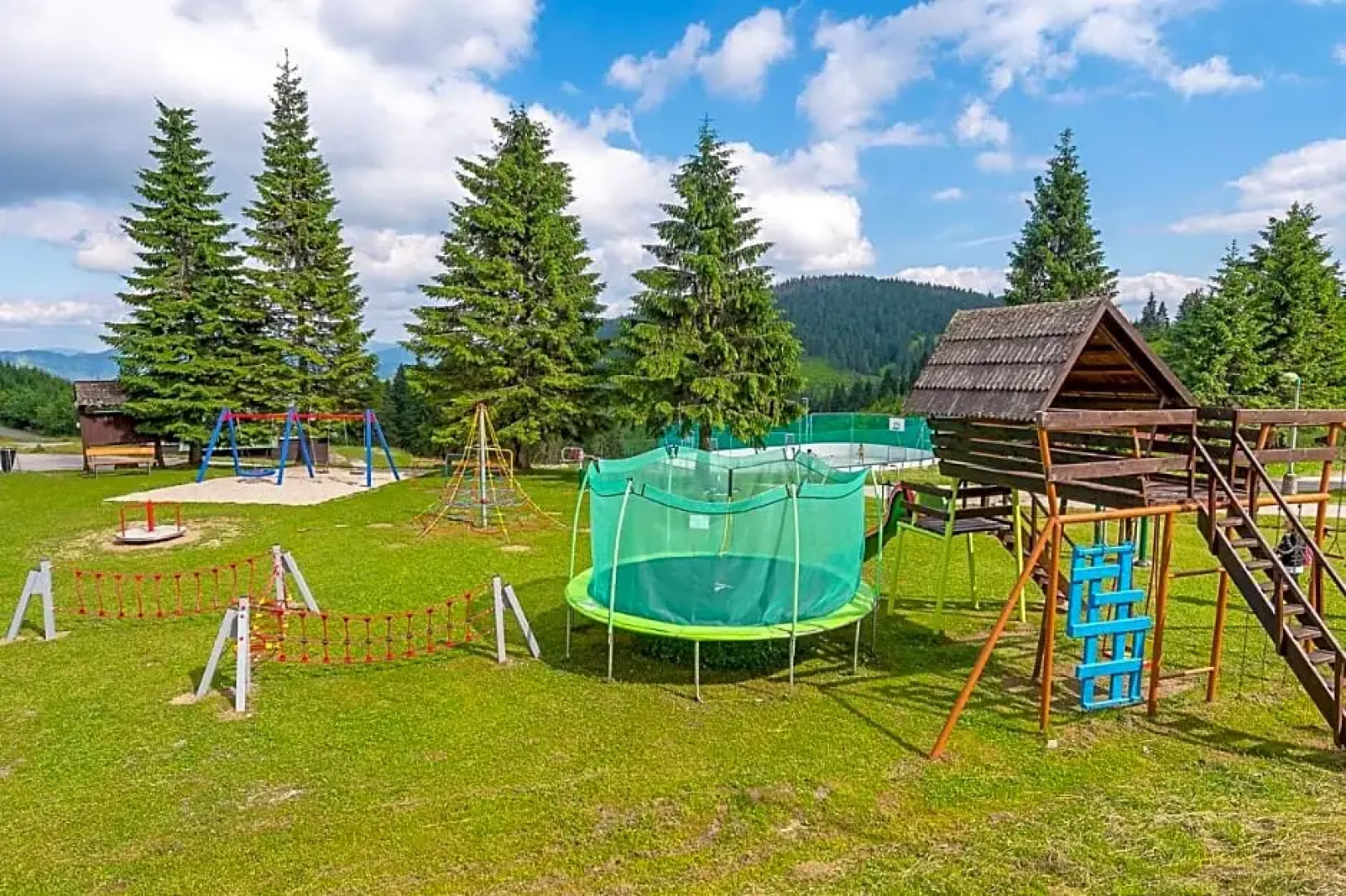 Hotel Granit Smrekovica - Horský rezort