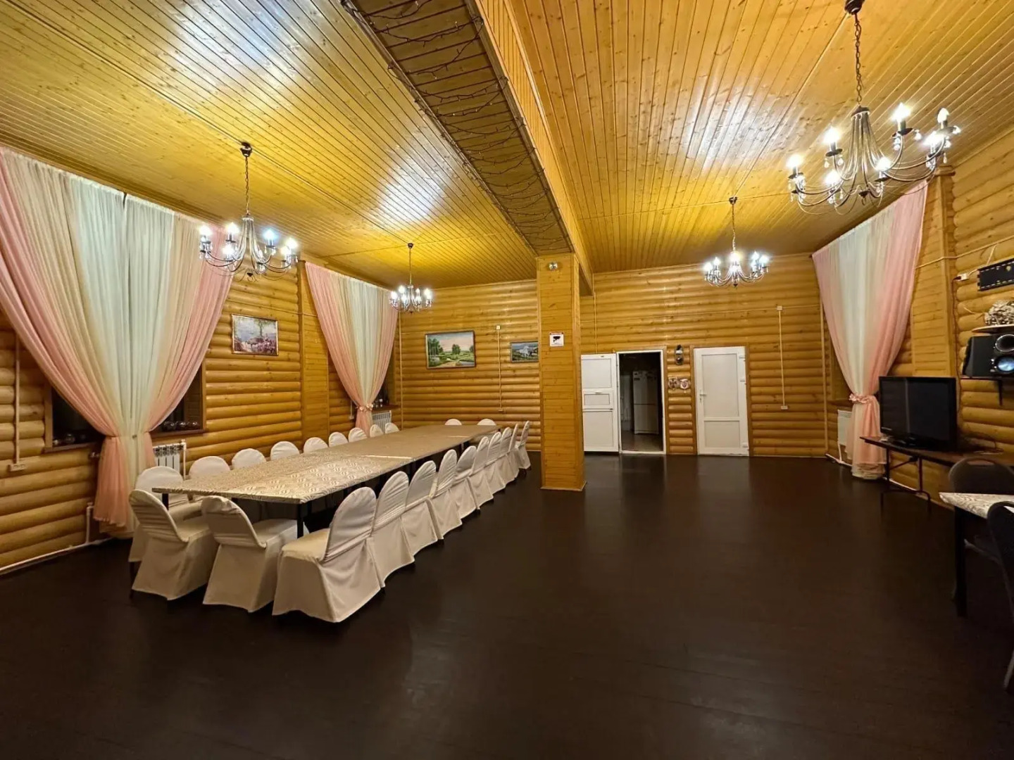 Коттеджи на улице Центральная 35