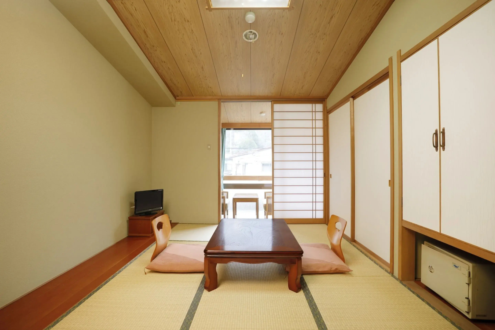 Oyo 44594 Onsen Guest House Yukori