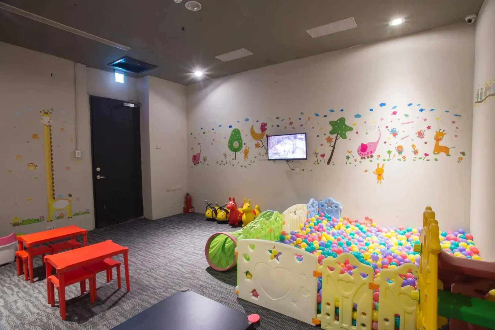 Kiwi Express Hotel - Jiuru