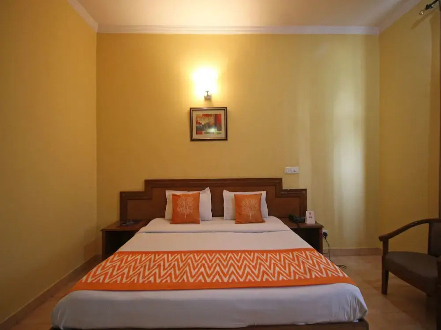 OYO 6977 Hotel Clarks