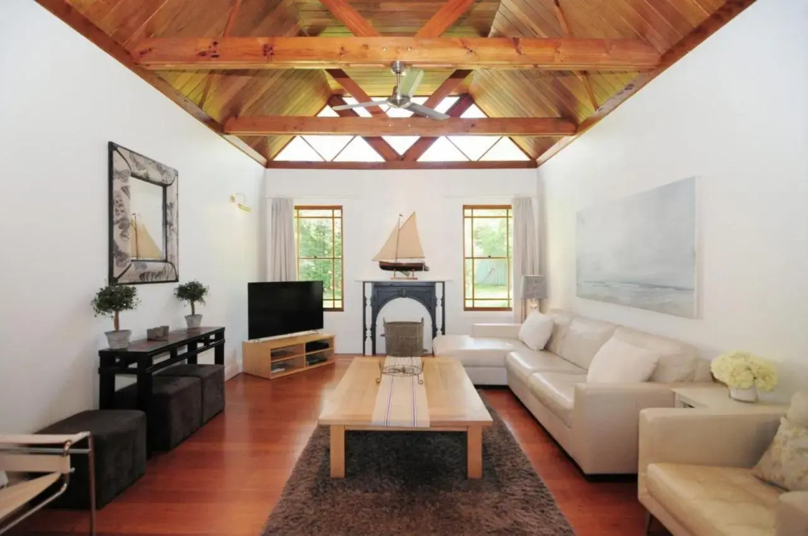 Rivermist - Luxury 6 bedrooms & 6 bathrooms!