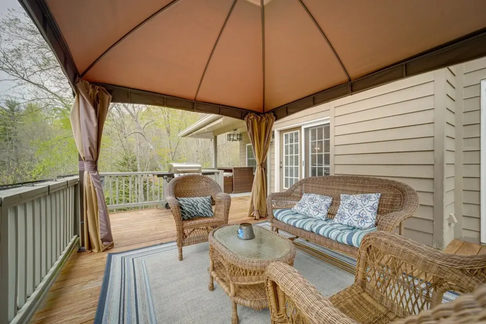Spacious Lake Glenville Getaway w/ Deck!