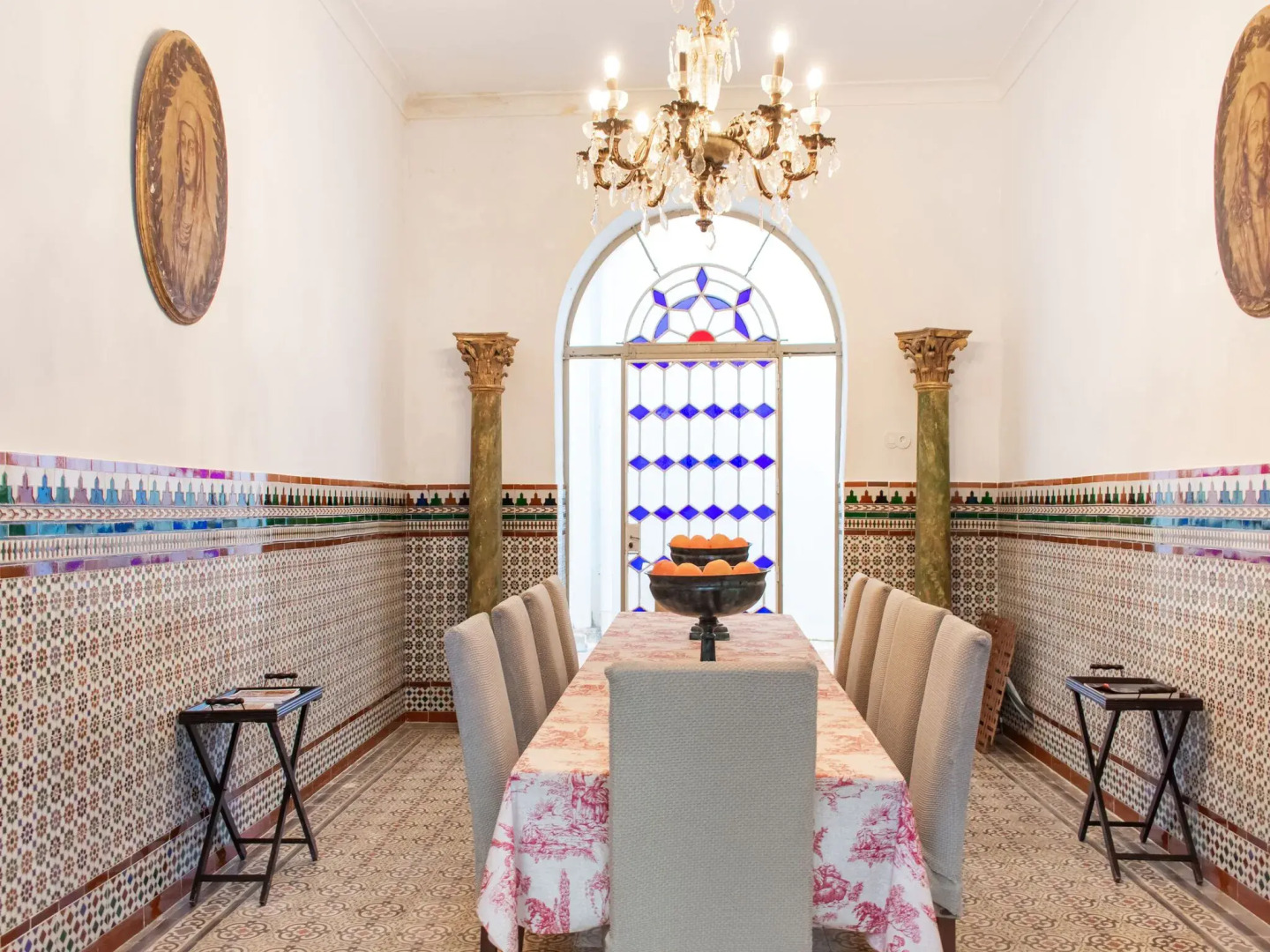 Charming Holiday Home in Fuentes de Andalucía With Pool