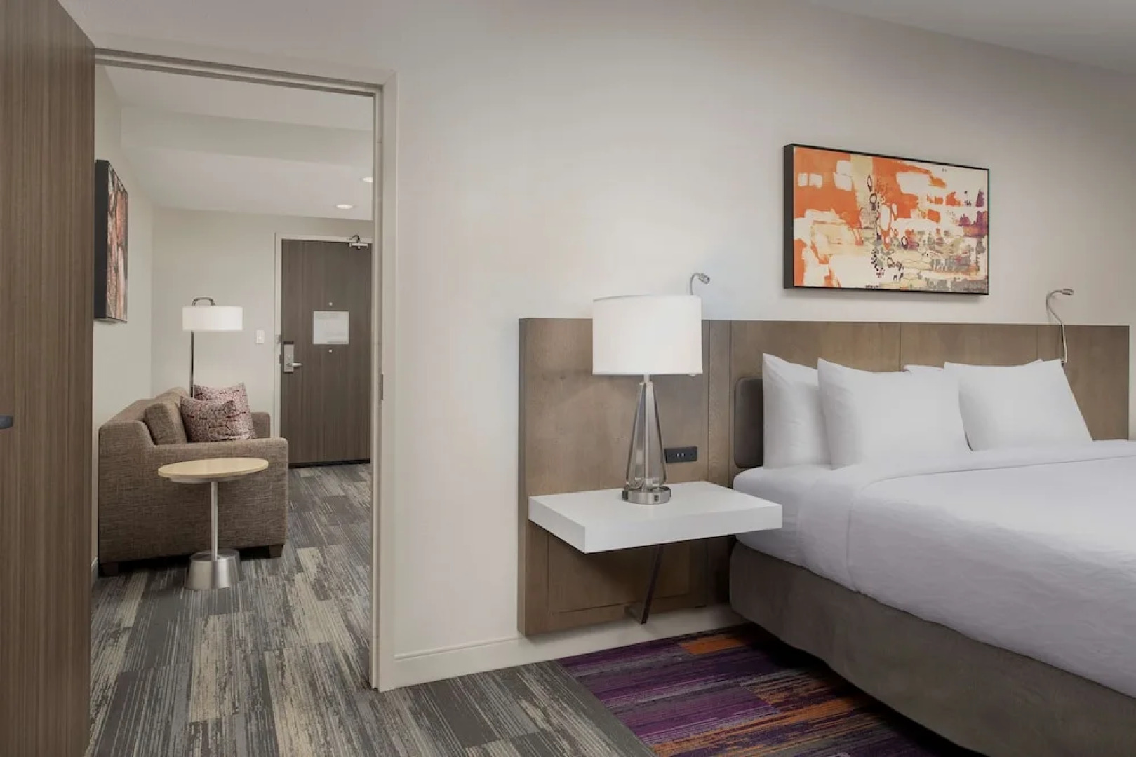 Hilton Garden Inn Columbia Airport (ex Holiday Inn & Suites Columbia-Airport)