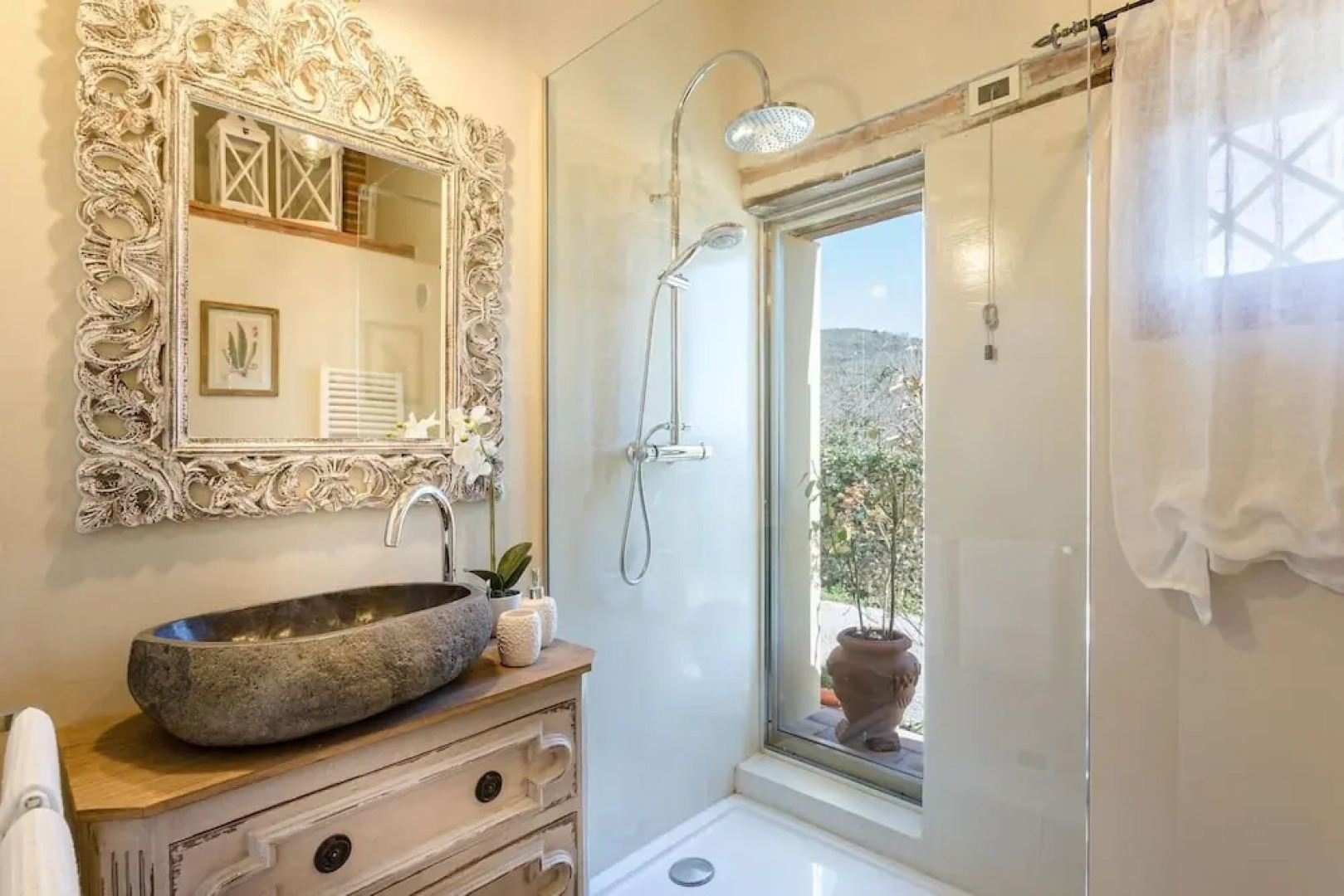 Rosyabate Cottage in Uzzano