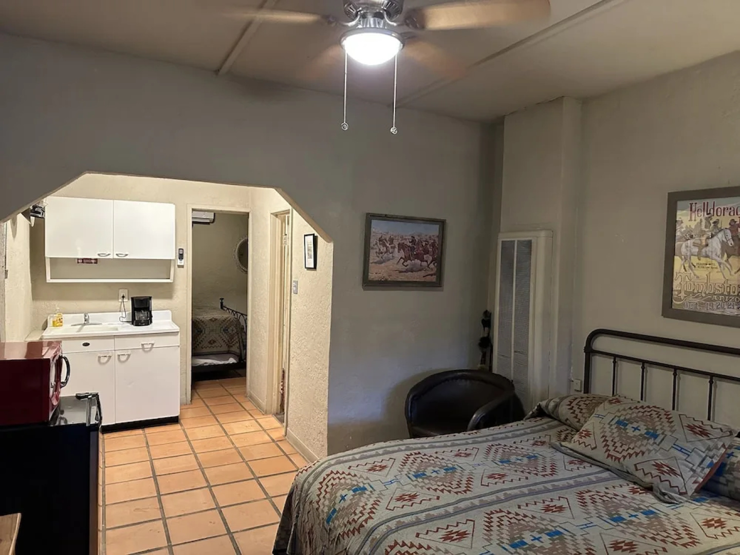 Budget Host Inn Tombstone