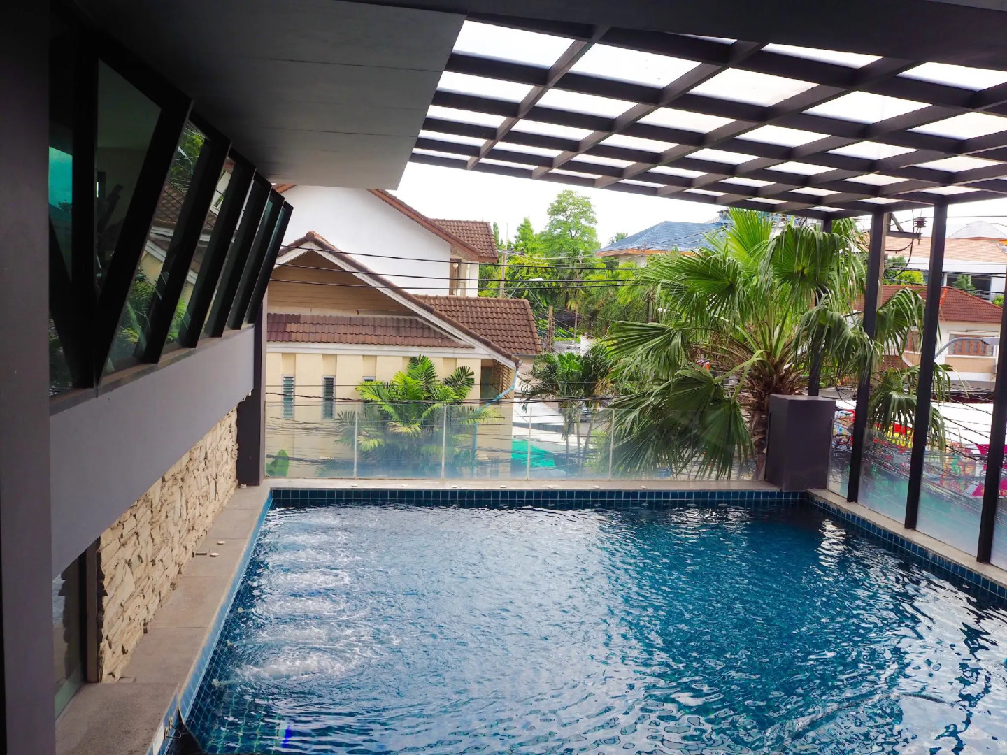 Max Pavillage Bangkok