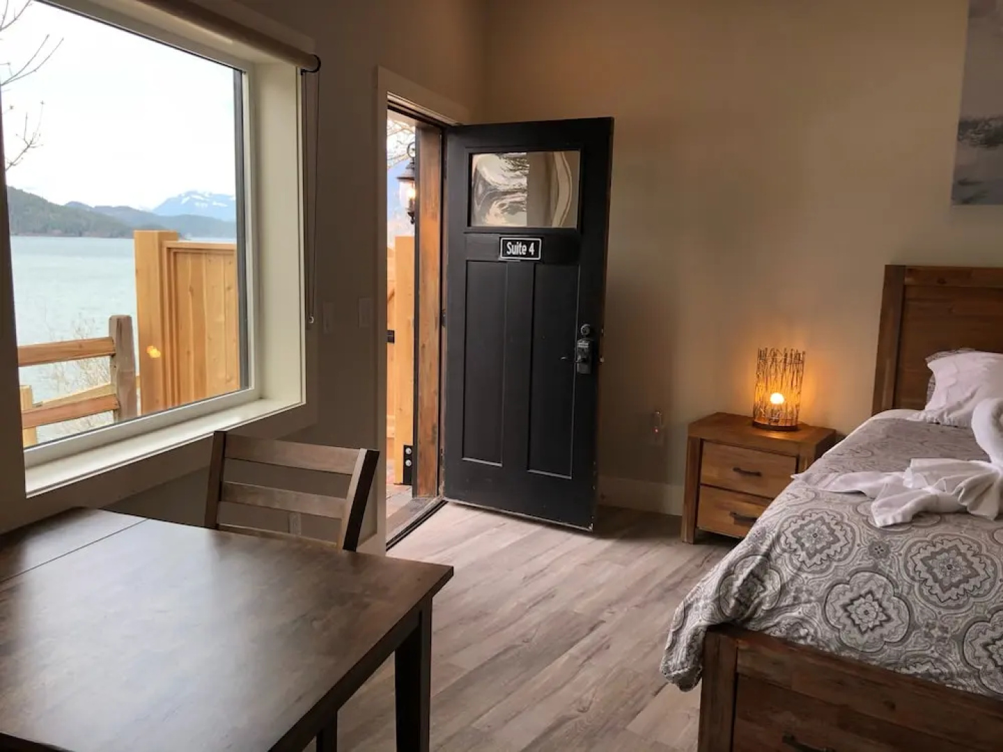 The Lodge on Harrison Lake