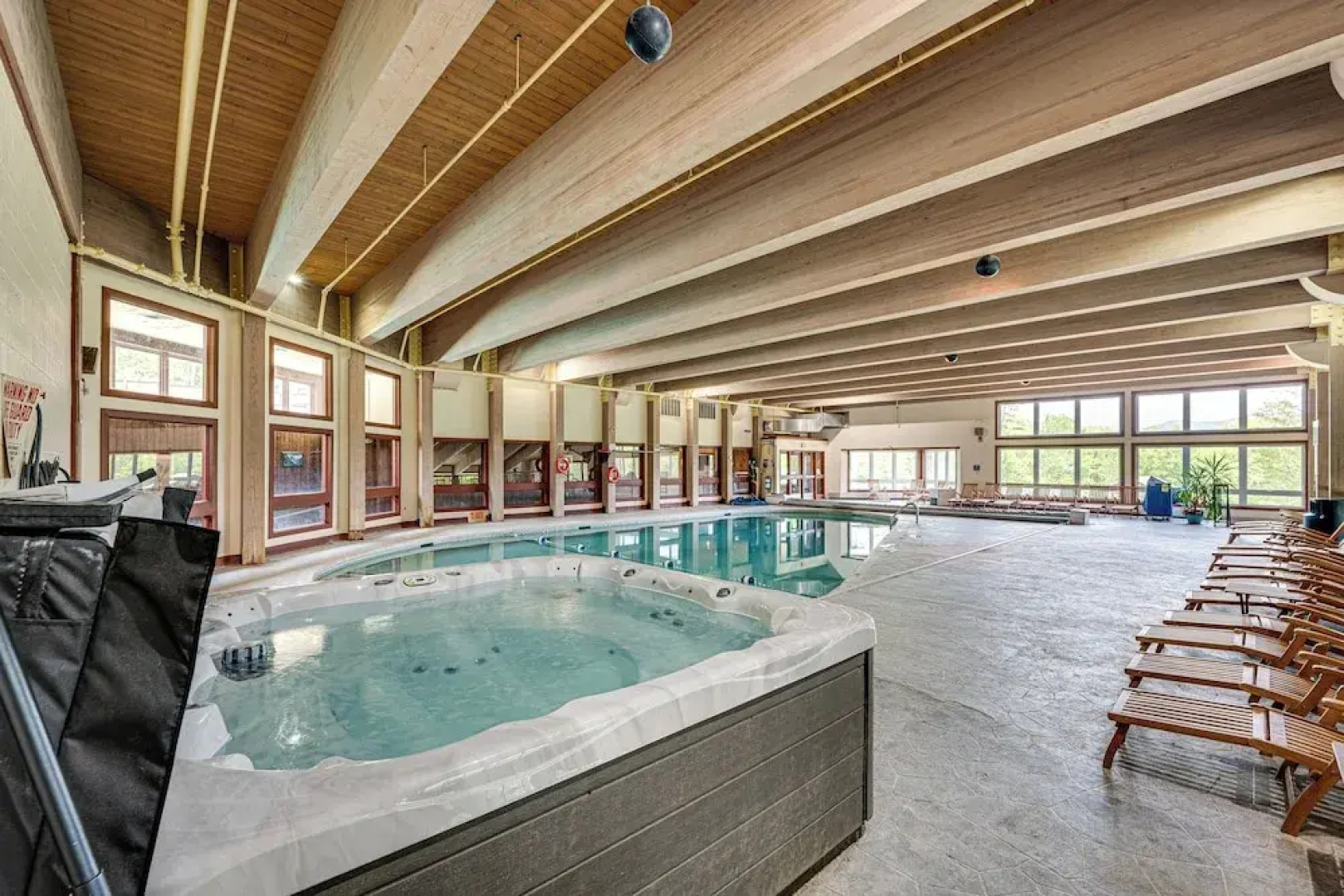 Ski, Hike & More: White Mountains Family Home