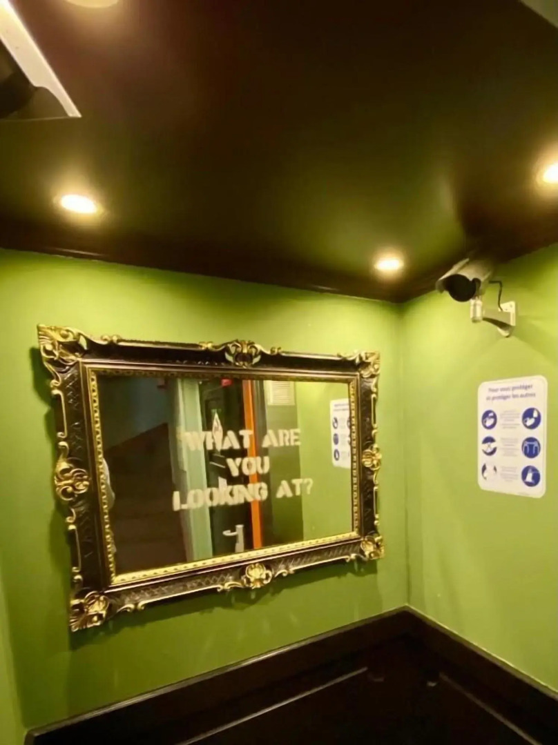 The Walled off Hotel Paris