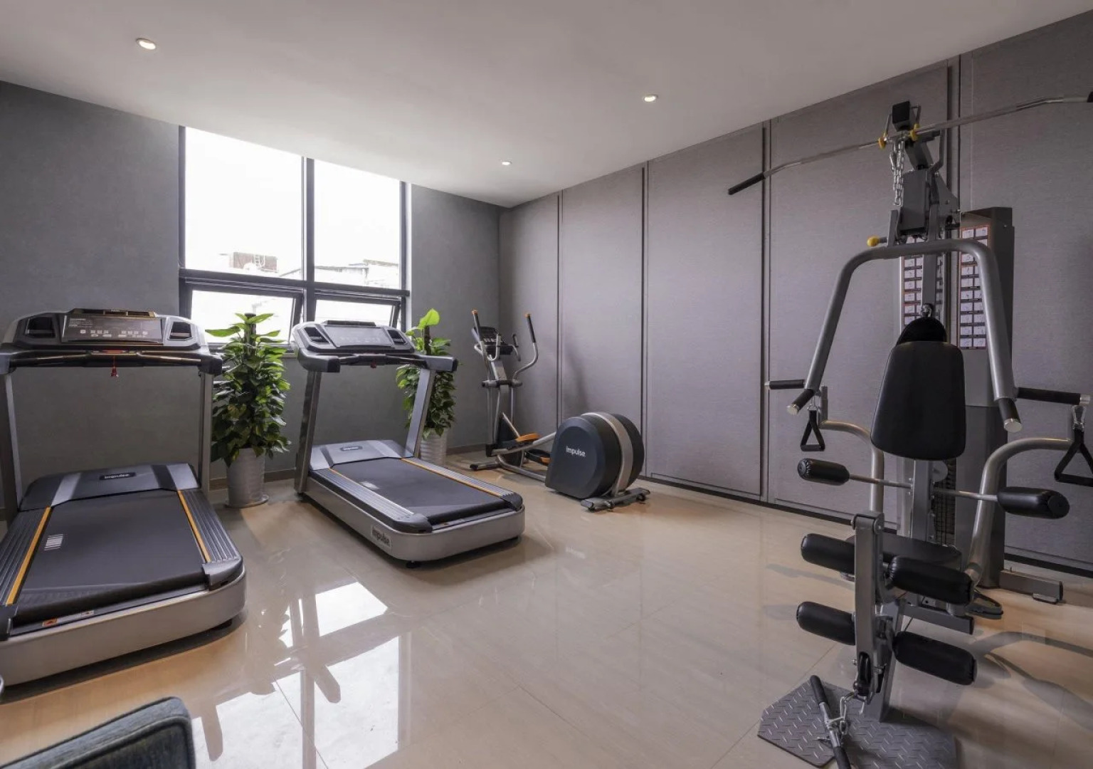 Mercure Xiangyang Railway Station