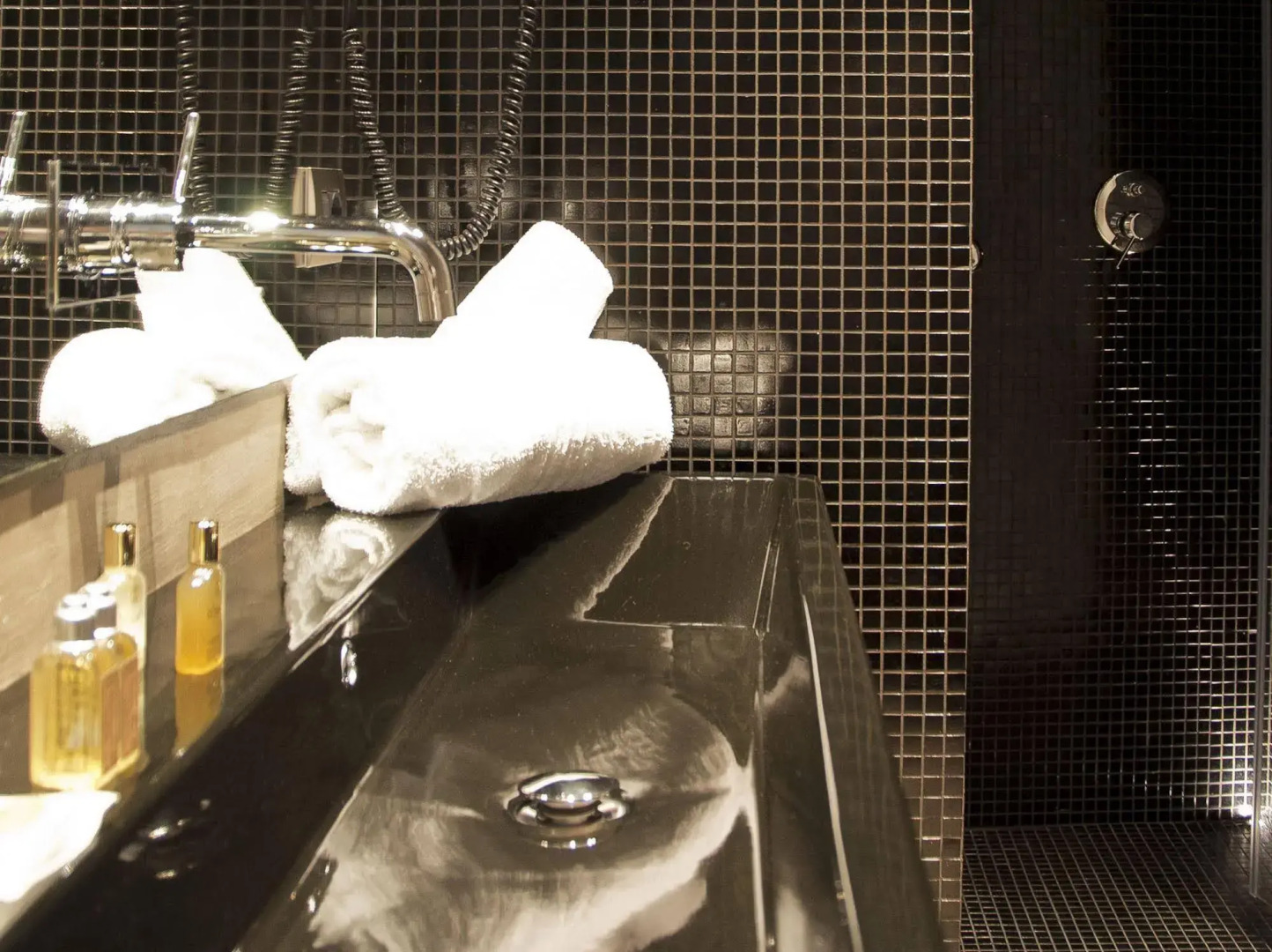 Victoria Palace Hotel