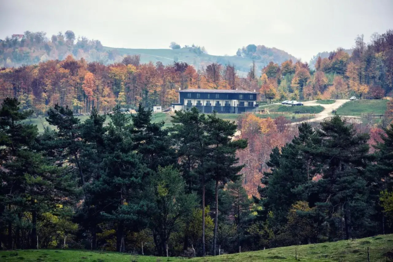 Potcoava Mountain Hideaway