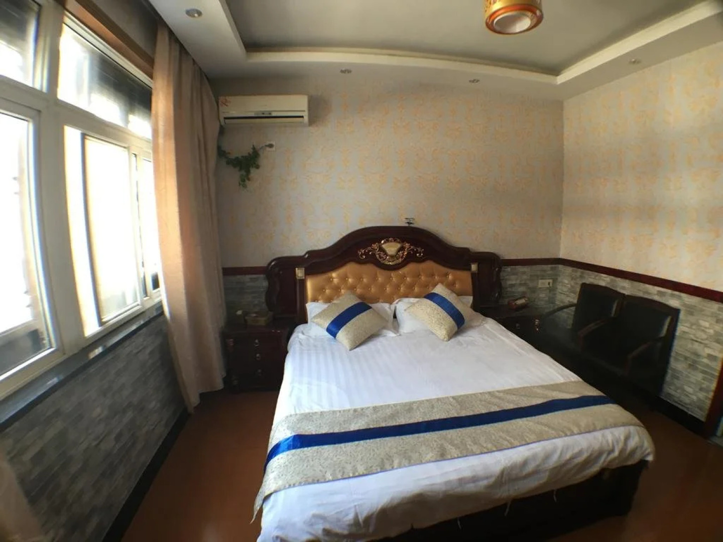 Wuzhen Jiangnan Memory Hotel