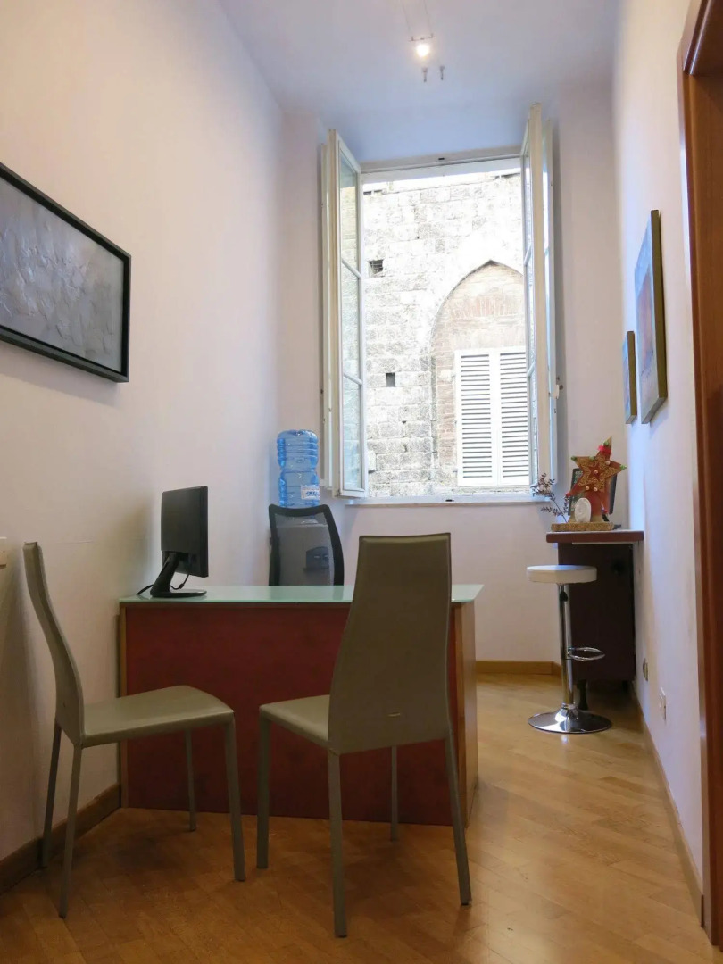 Piazza Paradiso Accomodation