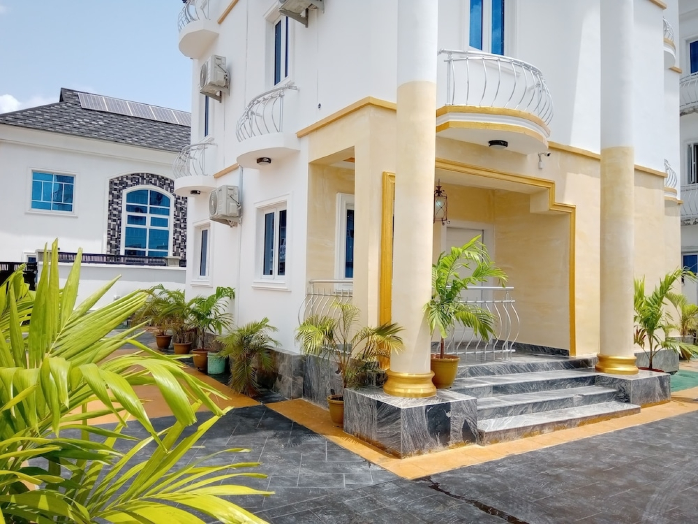 Jerico Villa Hotel & Suites