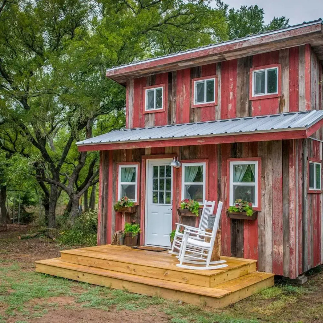 Cozy Cabin Little Red Hen 12 min to Magnolia