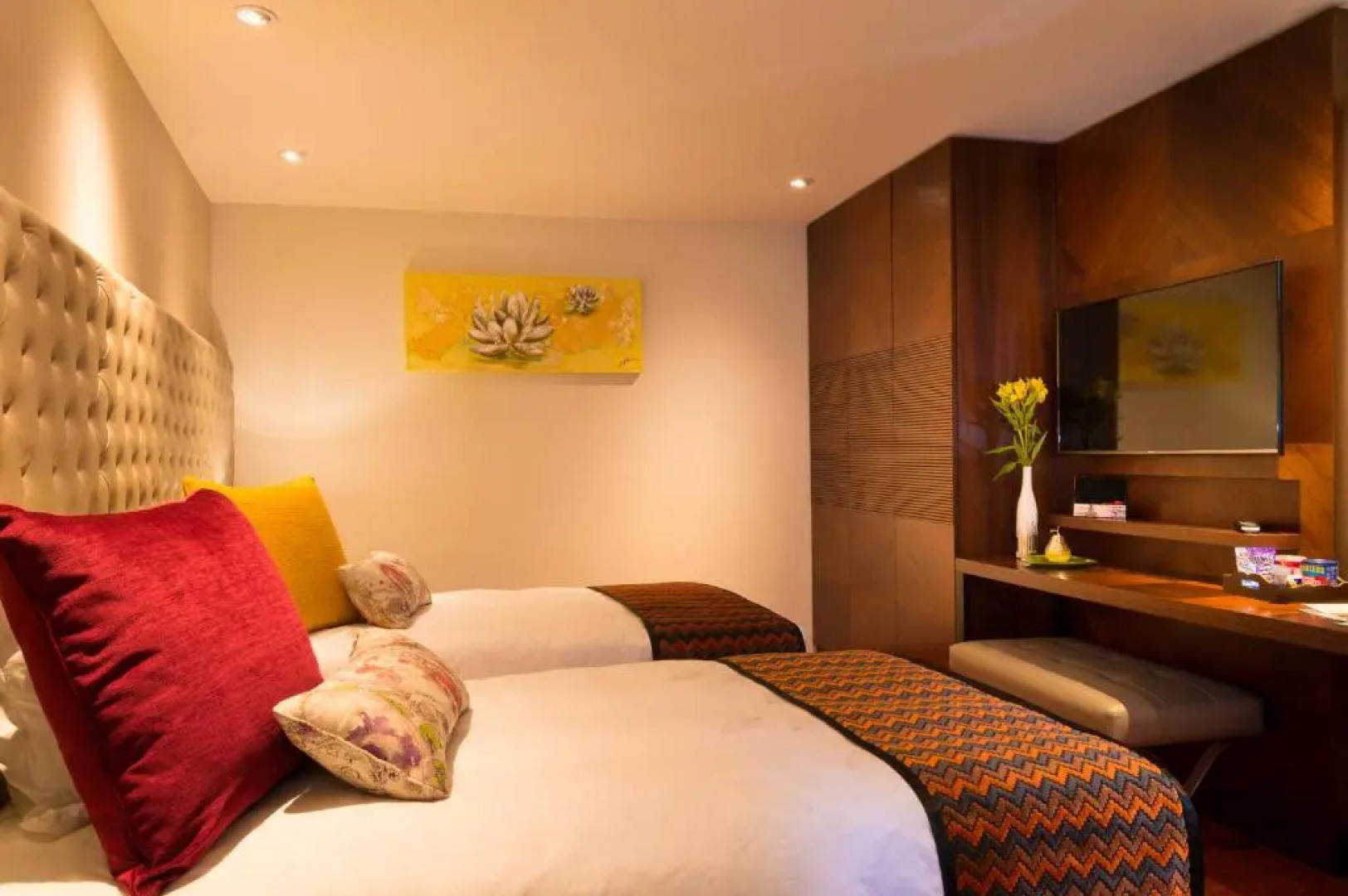 Costana 702 Hotel Boutique