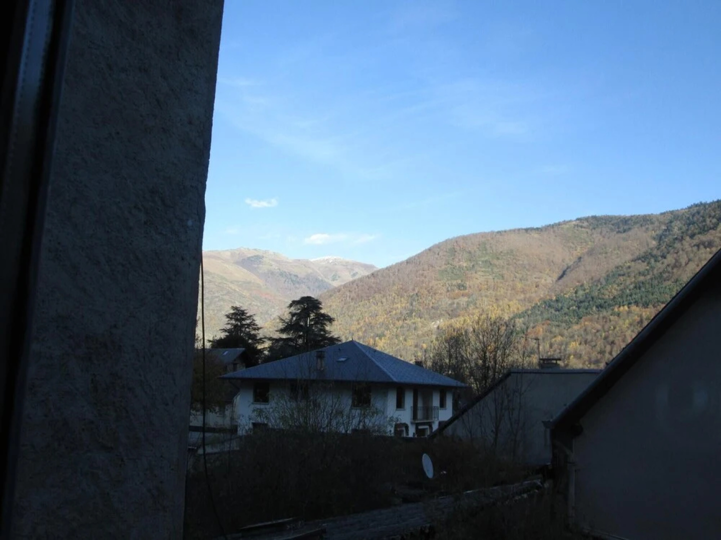 Apartment With 2 Bedrooms in Bagneres-de-luchon, With Wonderful Lake V