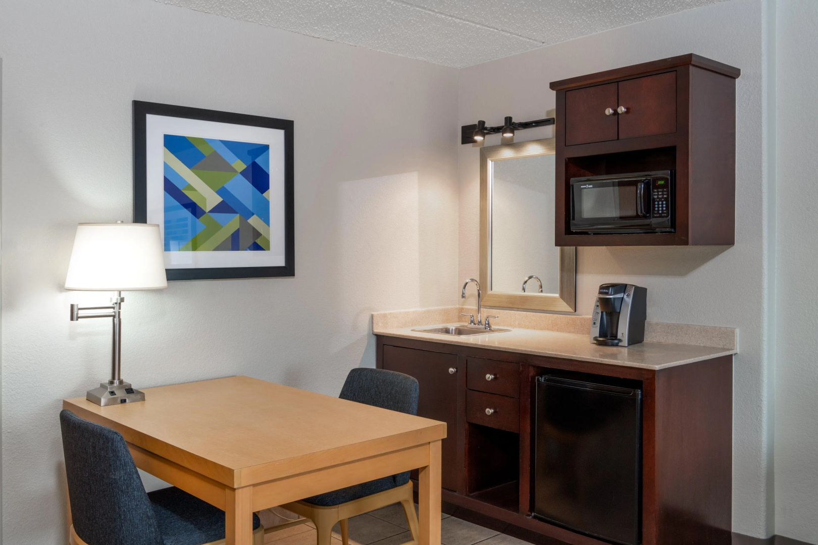 Holiday Inn Express & Suites Wheat Ridge-Denver West by IHG