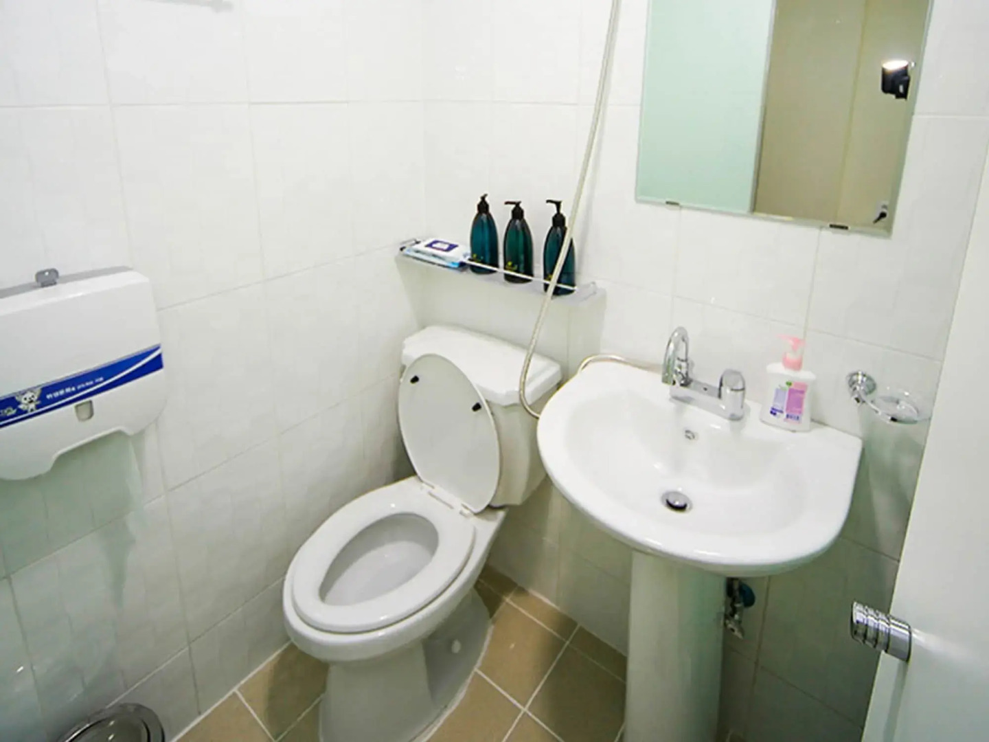 24 Guesthouse Seoul City Hall