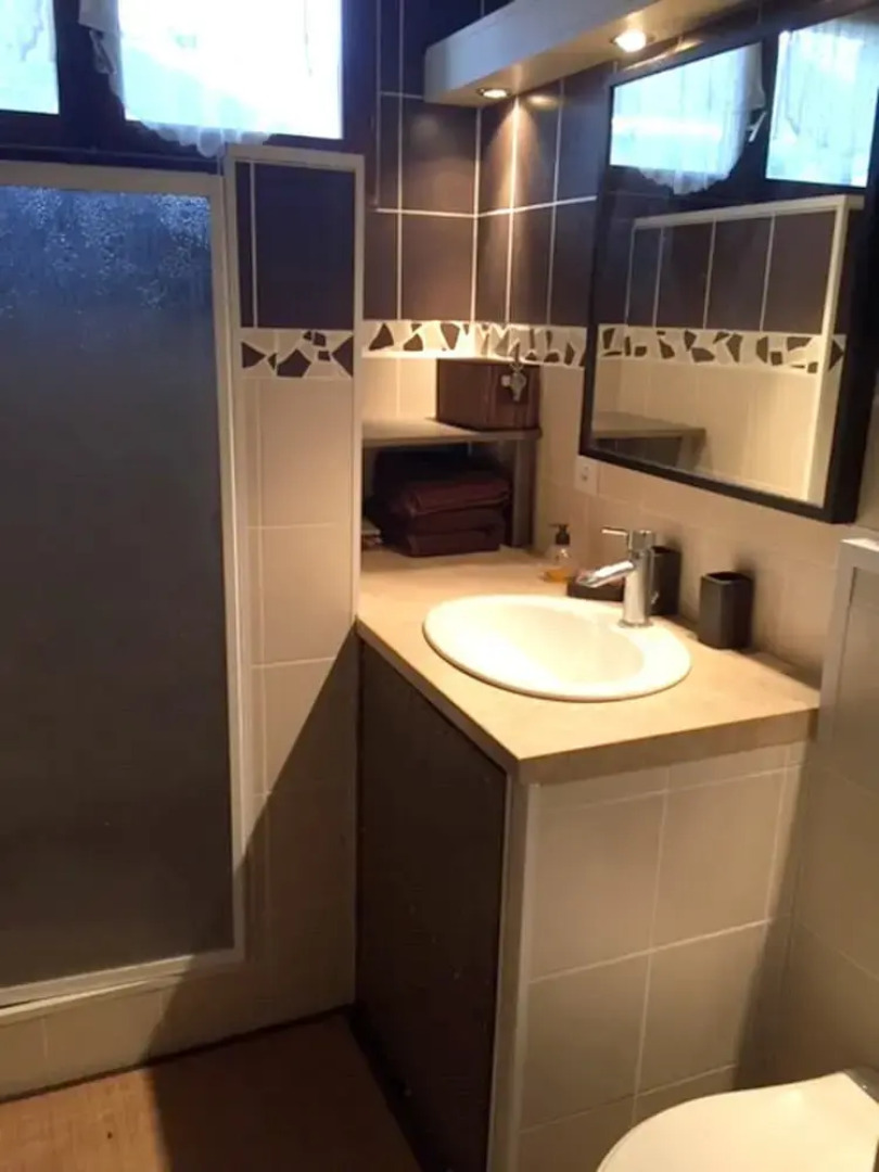 Studio in Saint-étienne-de-tinée, With Wonderful Mountain View and Terrace - 600 m From the Slopes