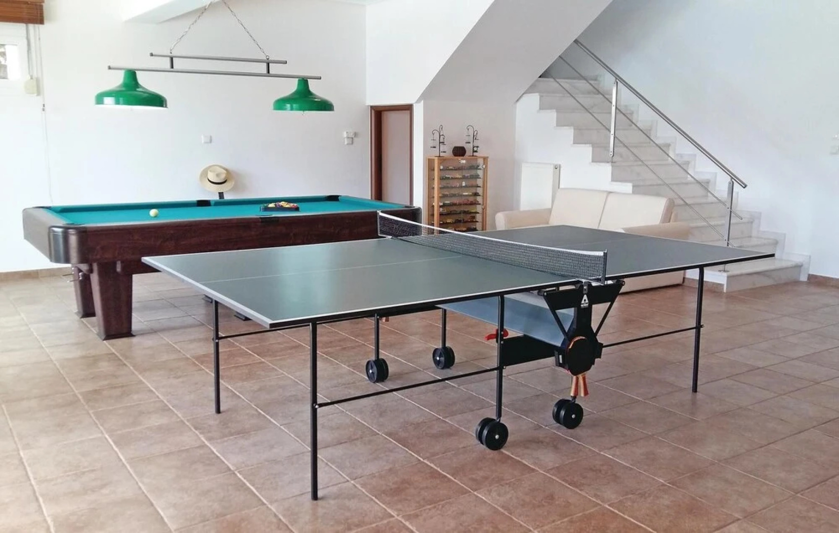 Amazing Home in Theologos with Hot Tub, WiFi & 6 Bedrooms