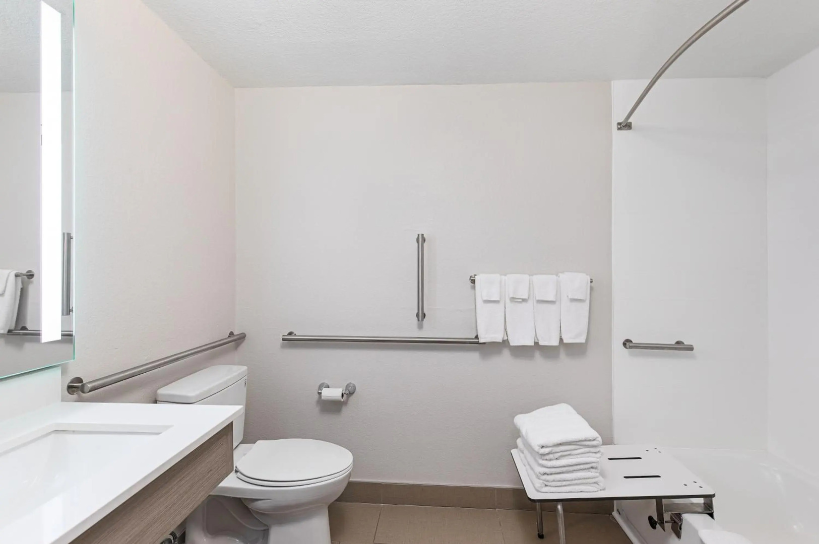 Holiday Inn Express Savannah South I-95 - Richmond by IHG