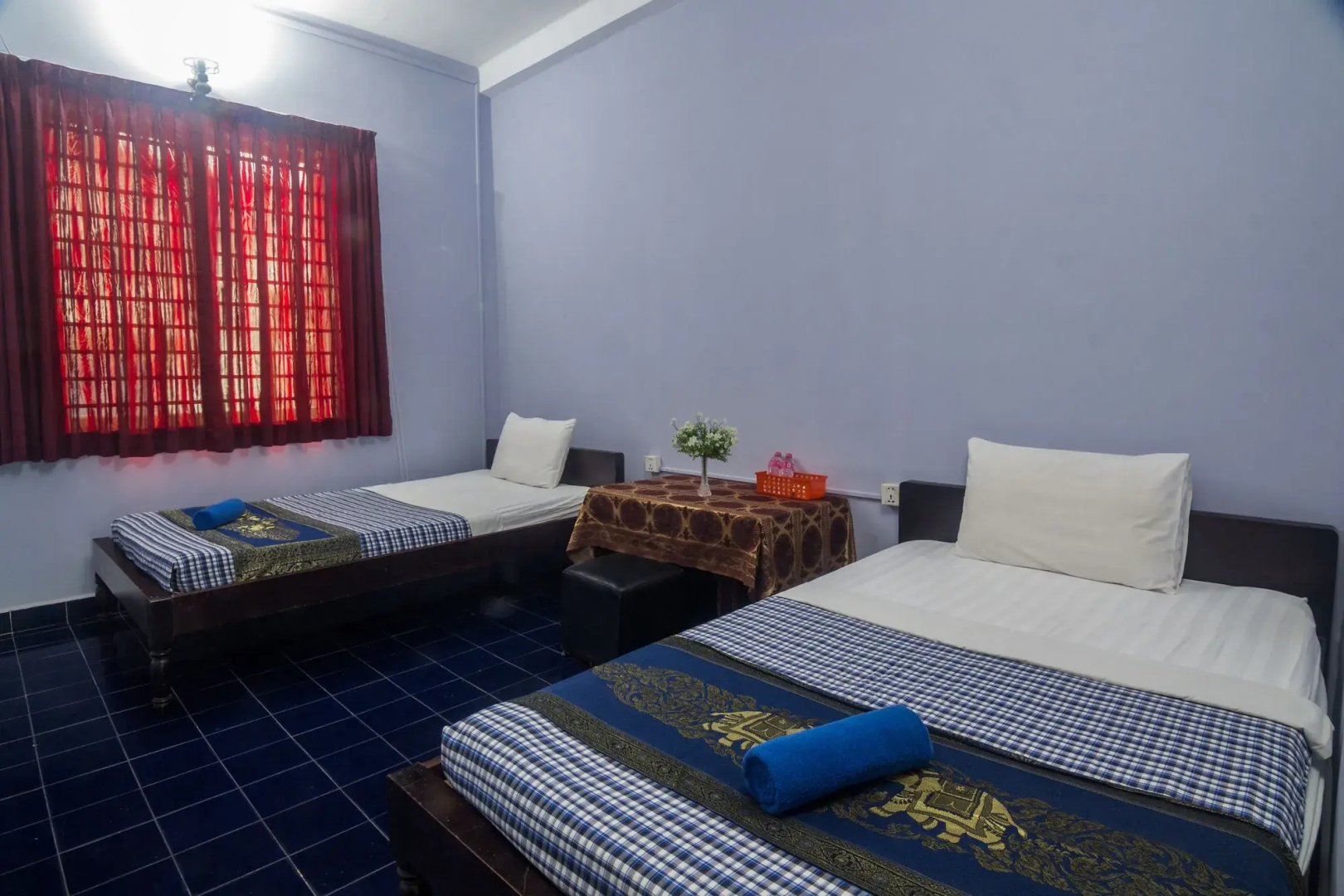 Lovely Jubbly Villa - Hostel