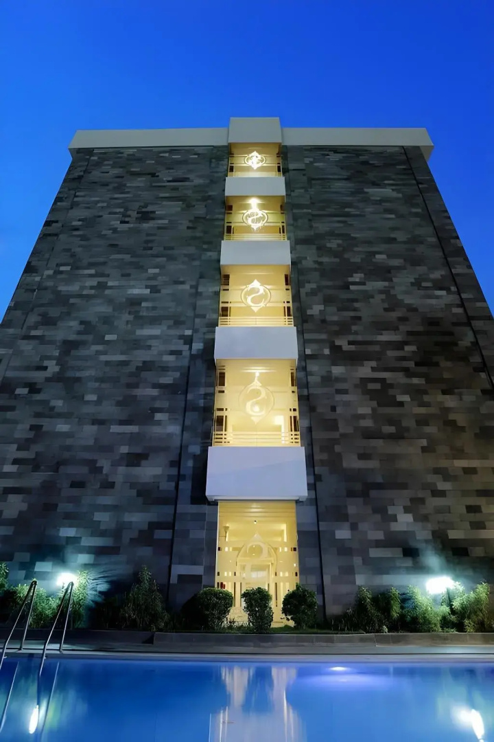 Sutan Raja Hotel & Convention Palu