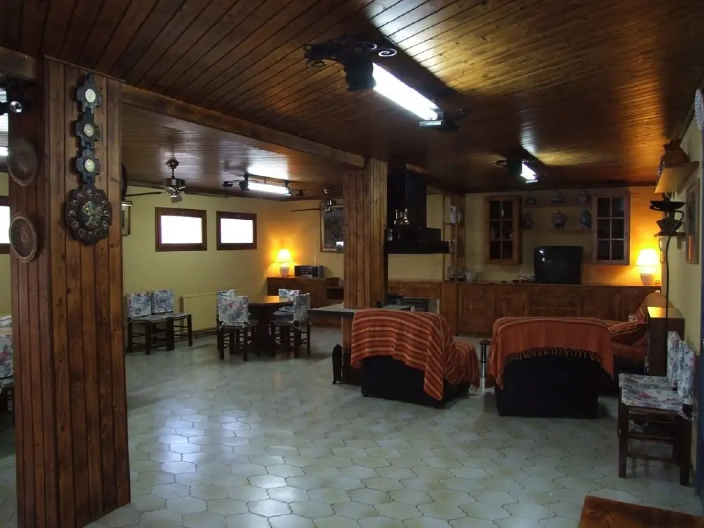 Spacious Holiday Home in Vilanova de Bellpuig With Garden