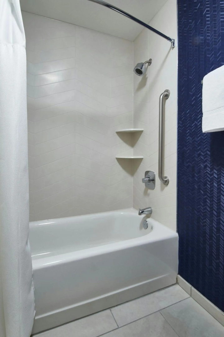 Fairfield Inn & Suites by Marriott Detroit Livonia