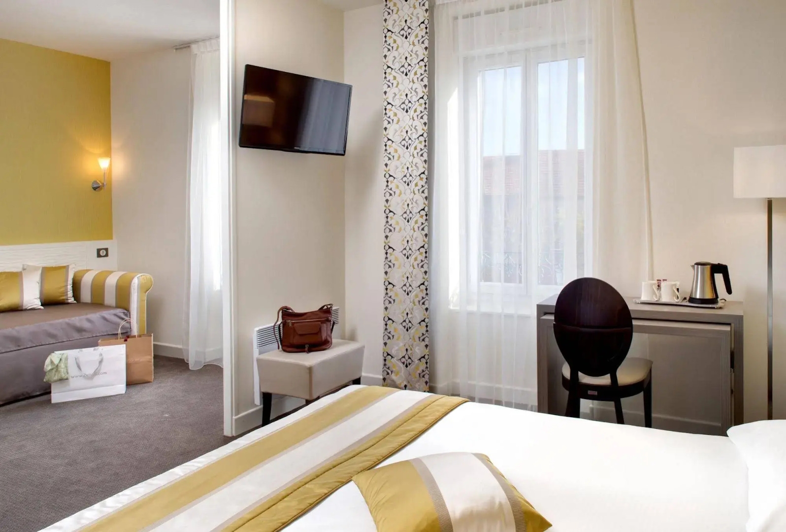 HOTEL ARVERNA VICHY - ClT'HOTEL