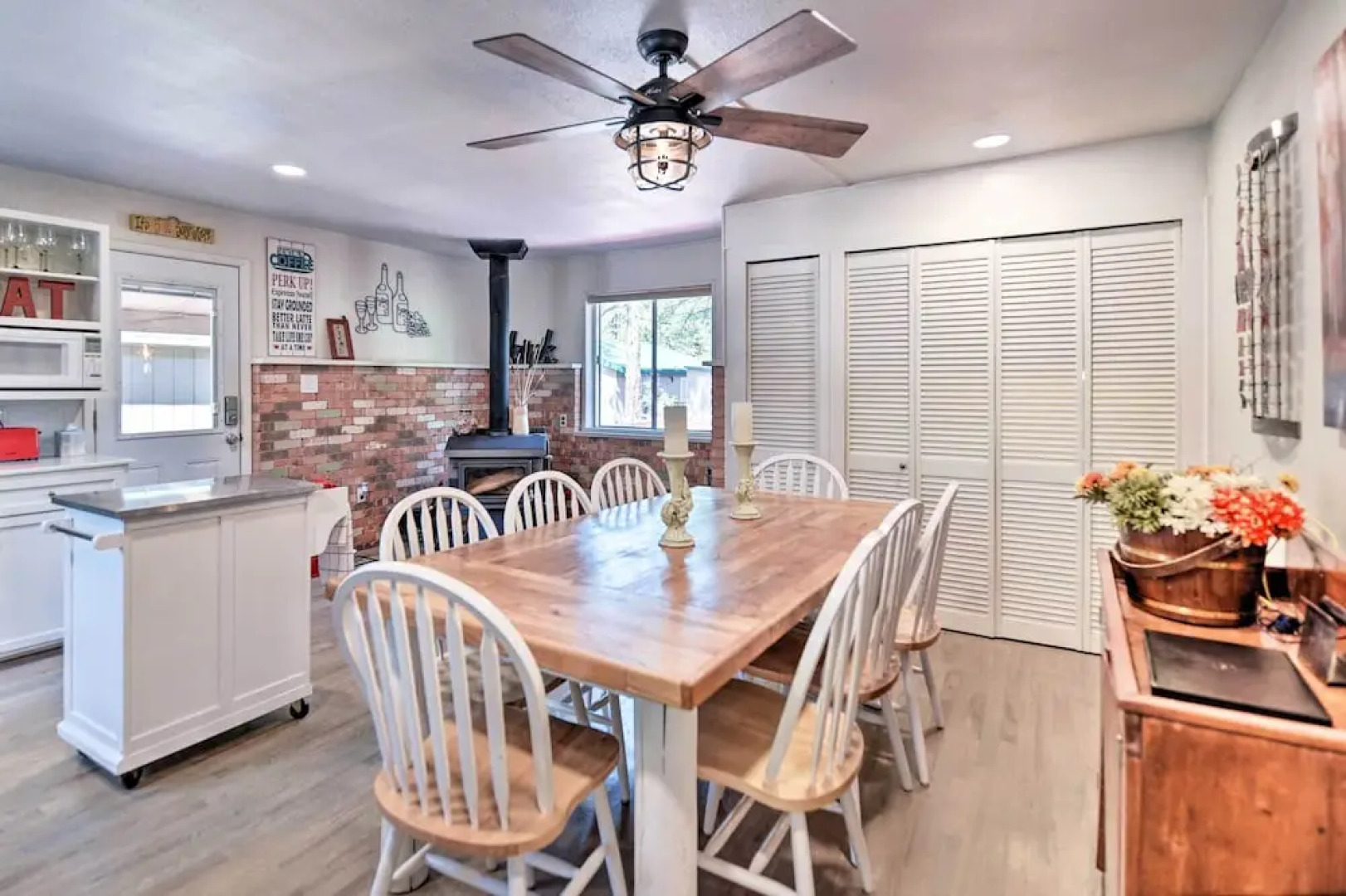 Coconino National Forest Home W/deck & Yard!