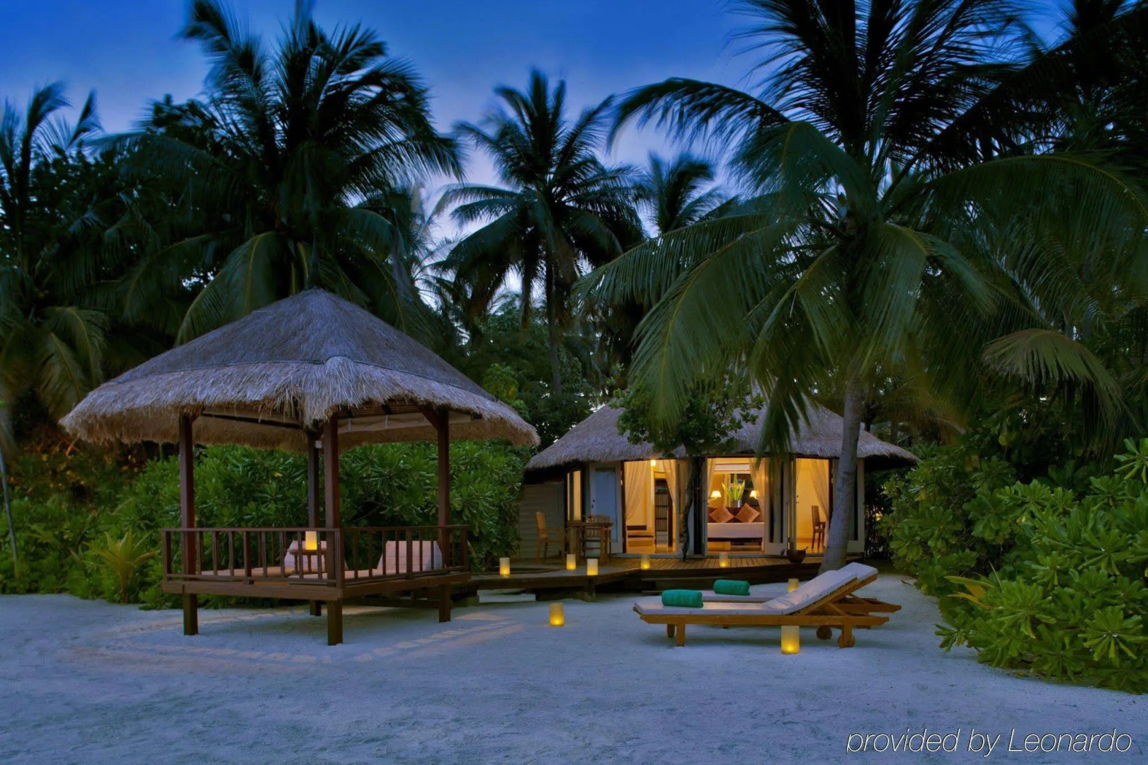 Отель Banyan Tree Vabbinfaru